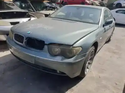 Scrapping Vehicle BMW SERIE 7 (E65/E66) N62B44A of the year 2002 powered 
