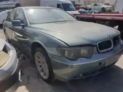 Scrapping Vehicle bmw serie 7 (e65/e66) n62b44a of the year 2002 powered 
