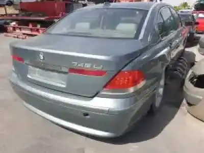 Scrapping Vehicle bmw serie 7 (e65/e66) n62b44a of the year 2002 powered 