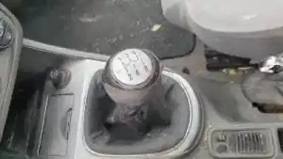 Veicolo di demolizione alfa romeo 147 (190) 937a2000 dell'anno 2000 alimentato 