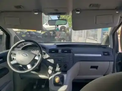 Здавання транспортного засобу ford focus c-max (cap) d-g8da року 2003 потужний 