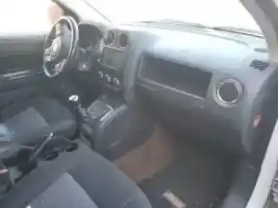 Veicolo di demolizione jeep compass ene dell'anno 2011 alimentato 