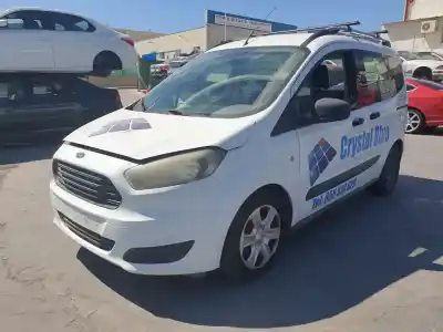 Véhicule à la ferraille FORD TOURNEO COURIER (C4A)  de l'année 2016 alimenté 