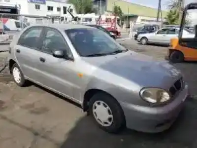 Veículo de Sucata daewoo lanos 1.5 g a15sms-g do ano 2001 alimentado 
