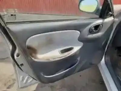 Veículo de Sucata daewoo lanos 1.5 g a15sms-g do ano 2001 alimentado 