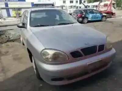 Veículo de Sucata daewoo lanos 1.5 g a15sms-g do ano 2001 alimentado 