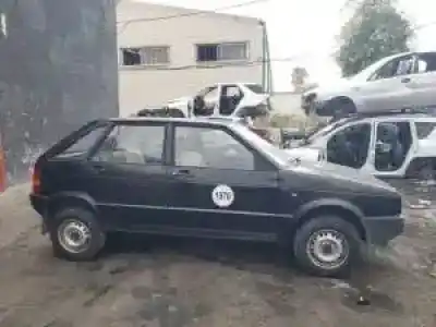 Veículo de Sucata seat ibiza 1.2-g-021a1000 do ano 1985 alimentado 
