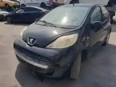 Veículo de Sucata peugeot 107 cfa do ano 2005 alimentado 