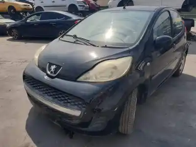 Veículo de Sucata PEUGEOT 107 CFA do ano 2005 alimentado 