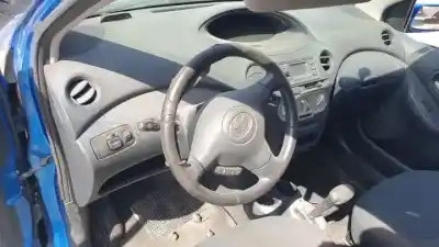 Здавання транспортного засобу toyota yaris (ncp1/nlp1/scp1) 2szfe року 1999 потужний 