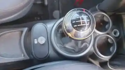 Здавання транспортного засобу mini cabrio (r52) w10b16a року 2004 потужний 