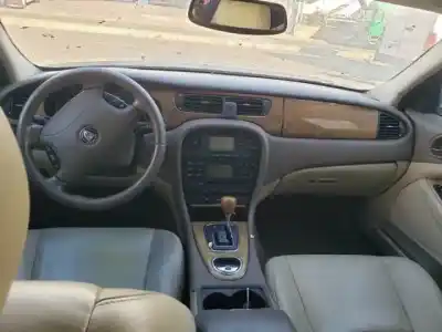 Scrapping Vehicle jaguar s-type eld11 of the year 2004 powered 