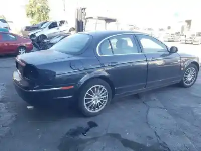 Scrapping Vehicle jaguar s-type eld11 of the year 2004 powered 