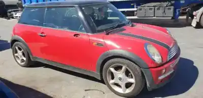 Scrapping Vehicle mini mini (r50,r53) g-w10b16a of the year 2001 powered 
