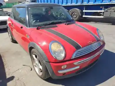 Scrapping Vehicle mini mini (r50,r53) g-w10b16a of the year 2001 powered 