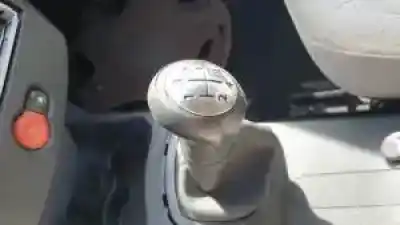 Scrapping Vehicle renault clio iii k9k766 of the year 2005 powered 