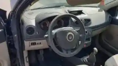 Scrapping Vehicle renault clio iii k9k766 of the year 2005 powered 