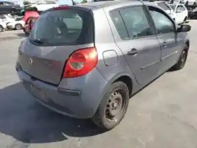 Scrapping Vehicle renault clio iii k9k766 of the year 2005 powered 