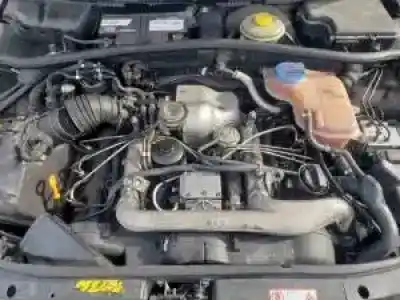 Veículo de Sucata audi a4 berlina (b5) afb do ano 1997 alimentado 