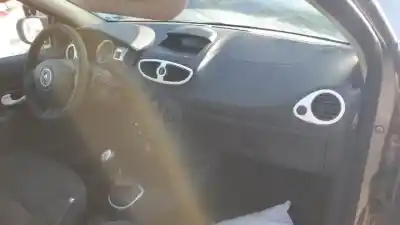 Утилизация автомобиля renault clio iii d4f740 года 2011 питание 