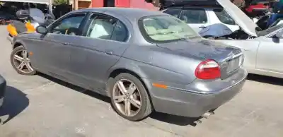 Здавання транспортного засобу jaguar s-type d/7g року 2004 потужний 