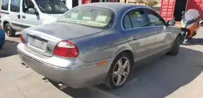 Здавання транспортного засобу jaguar s-type d/7g року 2004 потужний 