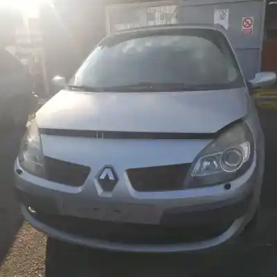 Veicolo di demolizione renault scénic ii (jm0/1_) 2.0 (jm05, jm0u, jm1n, jm1u, jm2v) dell'anno 2006 alimentato 