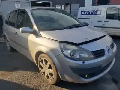 Veicolo di demolizione renault scénic ii (jm0/1_) 2.0 (jm05, jm0u, jm1n, jm1u, jm2v) dell'anno 2006 alimentato 