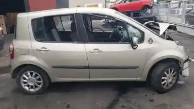 Veículo de Sucata renault grand modus k9k766 do ano 2004 alimentado 