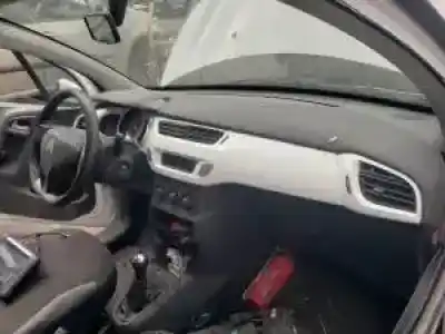 Veicolo di demolizione citroen c3 8hr dell'anno 2009 alimentato 