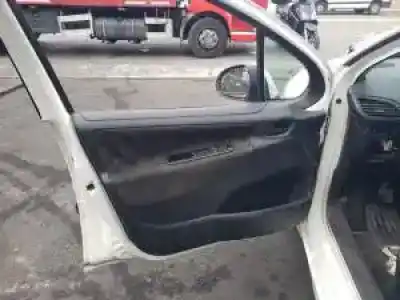 Scrapping Vehicle peugeot 207 d-8hz of the year 2006 powered 