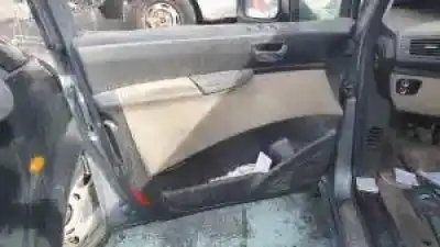 Veículo de Sucata citroen c8 4h01 do ano 2008 alimentado 