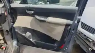 Veículo de Sucata citroen c8 4h01 do ano 2008 alimentado 