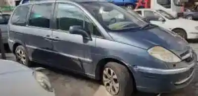 Veículo de Sucata citroen c8 4h01 do ano 2008 alimentado 