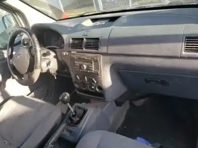 Здавання транспортного засобу ford transit connect (tc7) d-r3pa року 2006 потужний 
