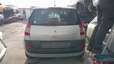 Veículo de Sucata renault scénic ii (jm0/1_) 2.0 (jm05, jm0u, jm1n, jm1u, jm2v) do ano 2003 alimentado 