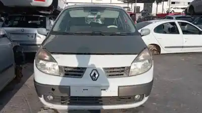 Veículo de Sucata renault scénic ii (jm0/1_) 2.0 (jm05, jm0u, jm1n, jm1u, jm2v) do ano 2003 alimentado 
