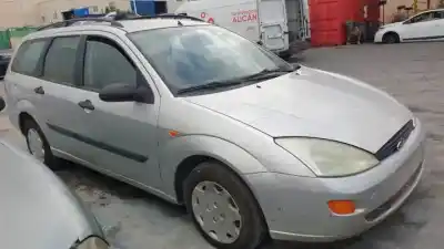 Veículo de Sucata ford focus turnier (cak) c9db do ano 1998 alimentado 