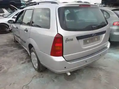 Veículo de Sucata ford focus turnier (cak) c9db do ano 1998 alimentado 