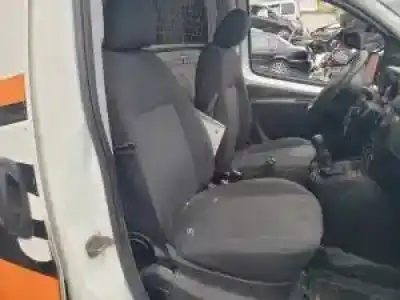 Veicolo di demolizione citroen nemo (vu) fhz dell'anno 2012 alimentato 