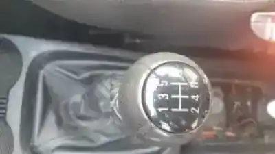 Veículo de Sucata opel meriva d-z17dth do ano 2004 alimentado 