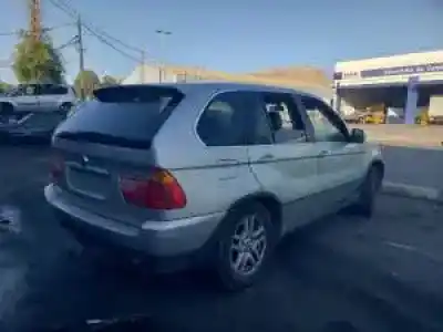 Scrapping Vehicle bmw x5 (e53) 448s2 of the year 2000 powered 