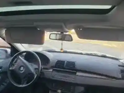 Scrapping Vehicle bmw x5 (e53) 448s2 of the year 2000 powered 