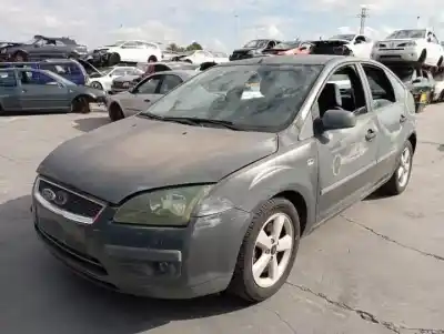 Veículo de Sucata FORD FOCUS BERLINA (CAP) Q6DA do ano 2004 alimentado 