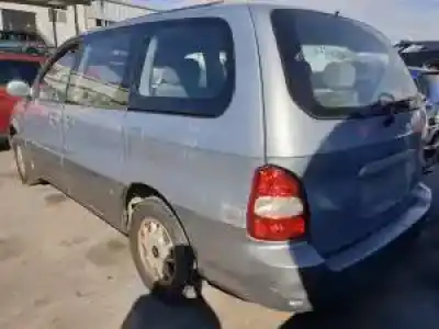 Veículo de Sucata kia carnival d/j3 do ano 2000 alimentado 