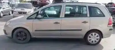 Veicolo di demolizione opel zafira b z16xe1 dell'anno 2008 alimentato 