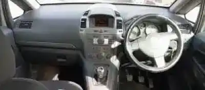 Veicolo di demolizione opel zafira b z16xe1 dell'anno 2008 alimentato 