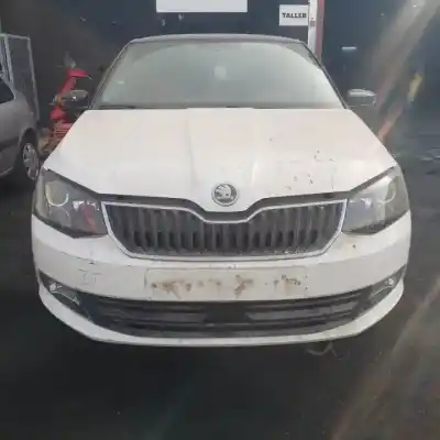 Veículo de Sucata skoda fabia combi (nj5) cus do ano 2014 alimentado  Veículo de Sucata skoda fabia combi (nj5) cus do ano 2014 alimentado