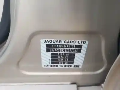 Здавання транспортного засобу jaguar x-type i (x400) 2.5 v6 a las 4 ruedas року 2001 потужний 