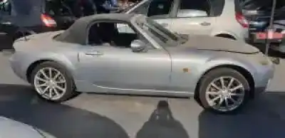 Scrapping Vehicle mazda mx-5 (nc) lf of the year 2005 powered 